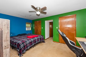  Photo 44