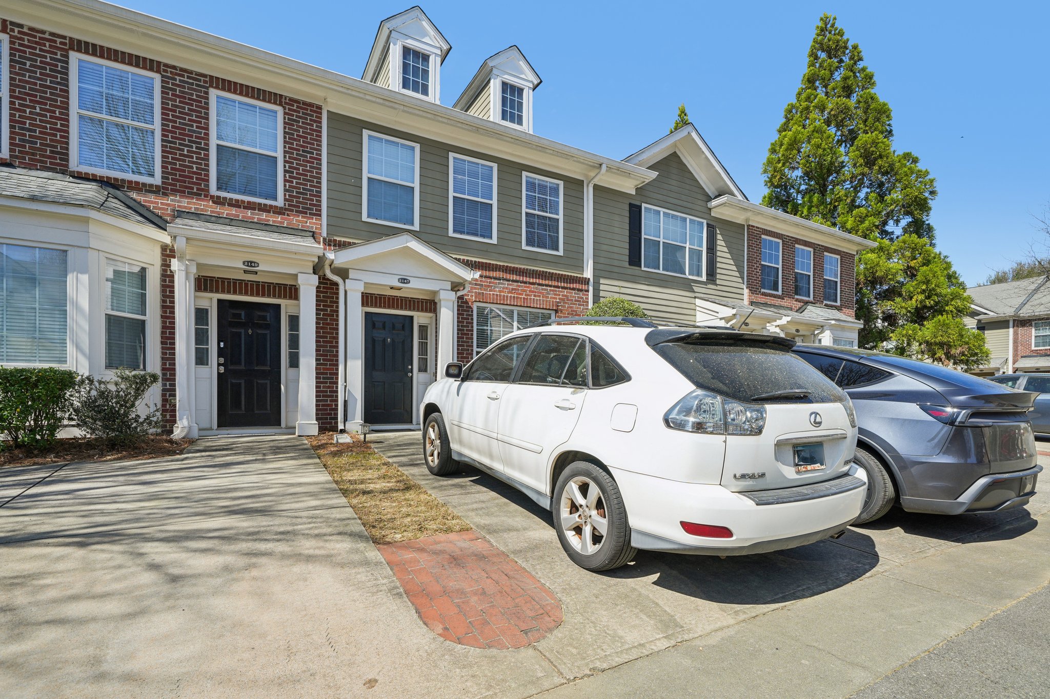 Del Lago Cir-S2503-004.jpg