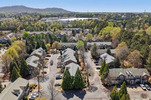 Del Lago Cir-S2503-031.jpg