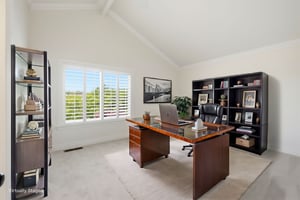 018_F8_2147 Westward Pl virtually staged.jpeg