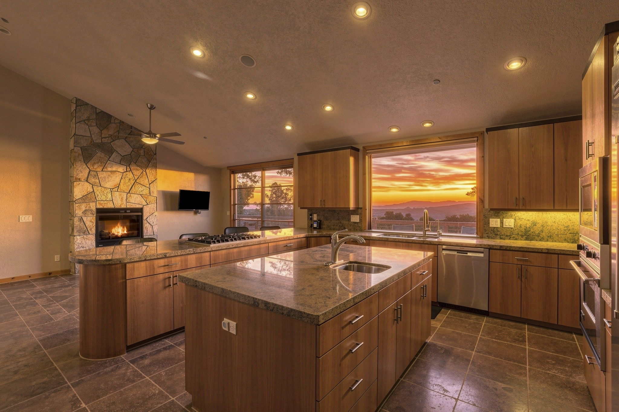 Kitchen 2 TW
