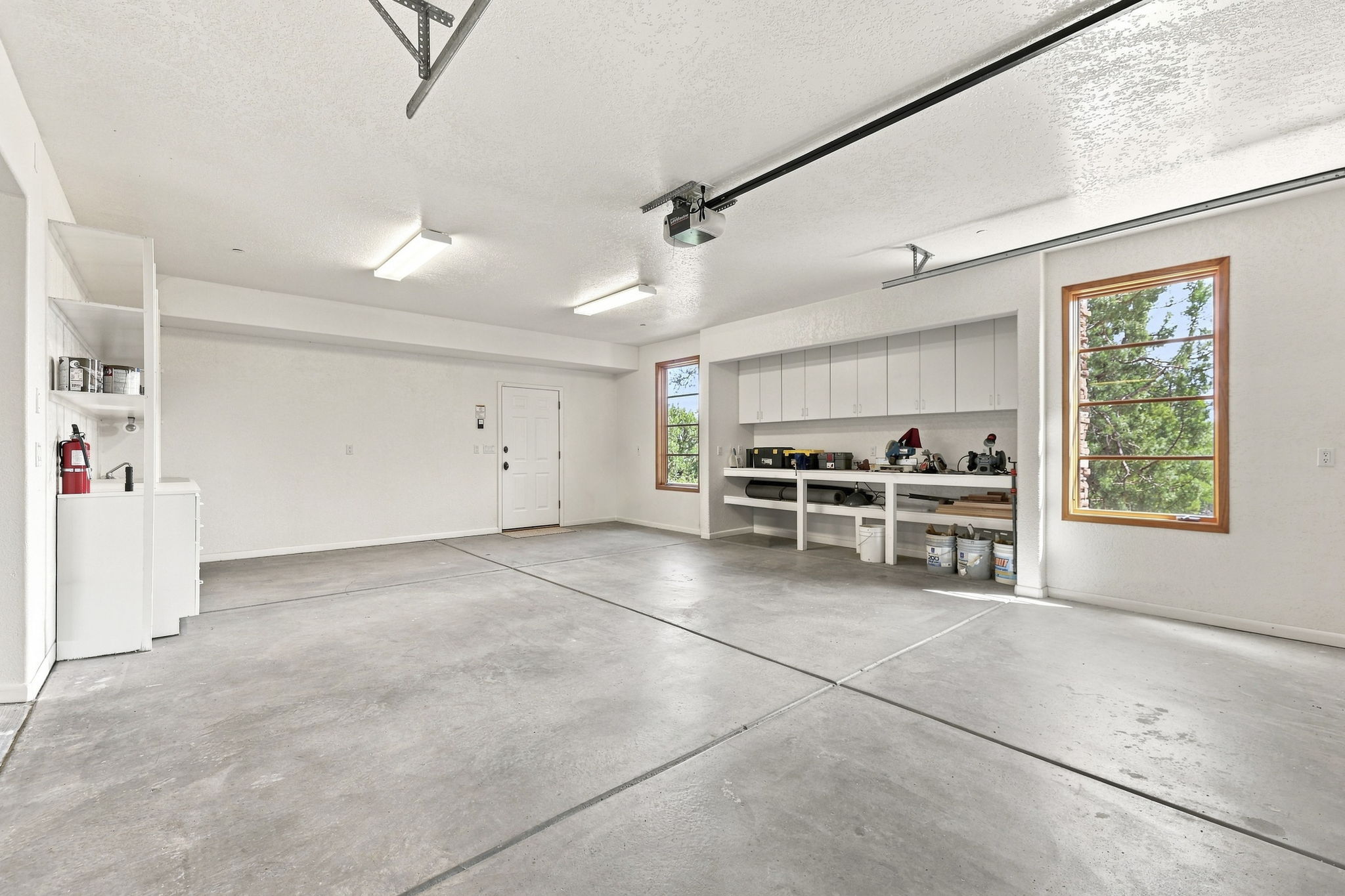 Garage Interior 3