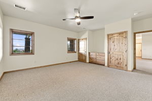 Bedroom 4-2