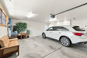 Garage Interior 4