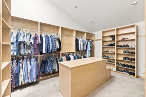 Primary Closet 2