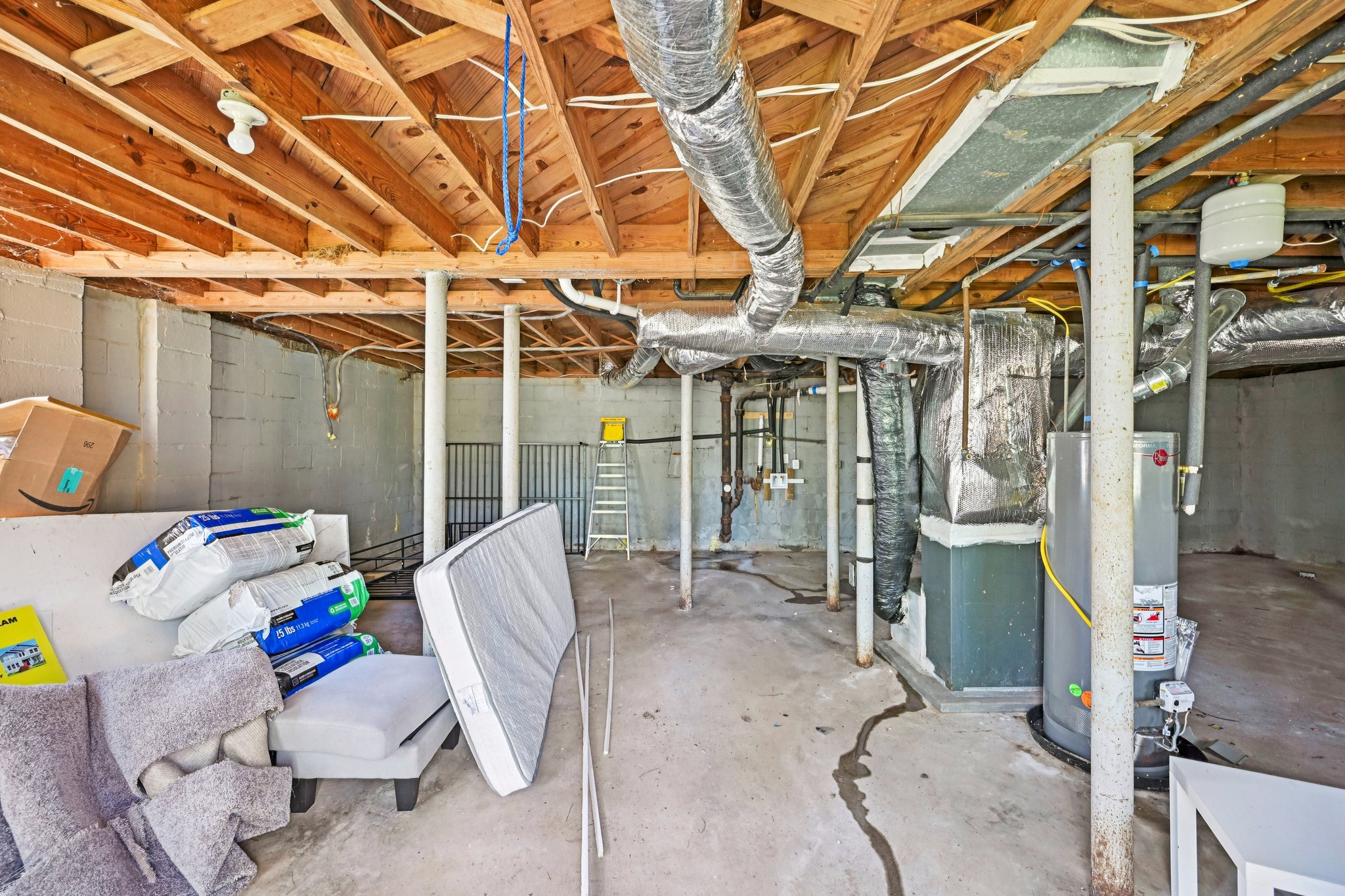 Meador Ave SE-L1403-039.jpg