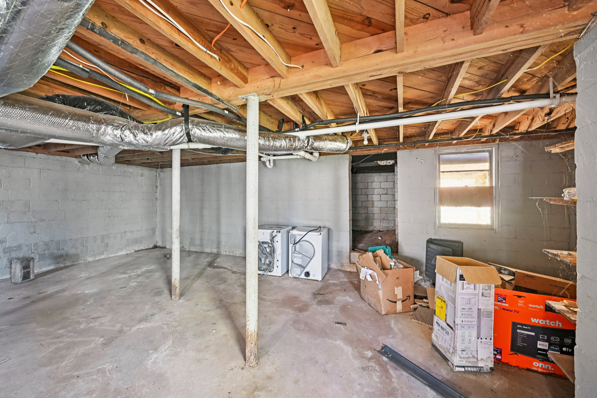 Meador Ave SE-L1403-040.jpg