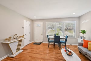 Meador Ave SE-L1403-011.jpg