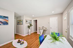 Meador Ave SE-L1403-014.jpg