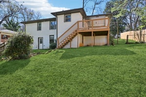 Meador Ave SE-L1403-045.jpg