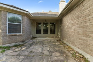 Photo 44