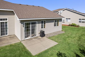  Photo 40
