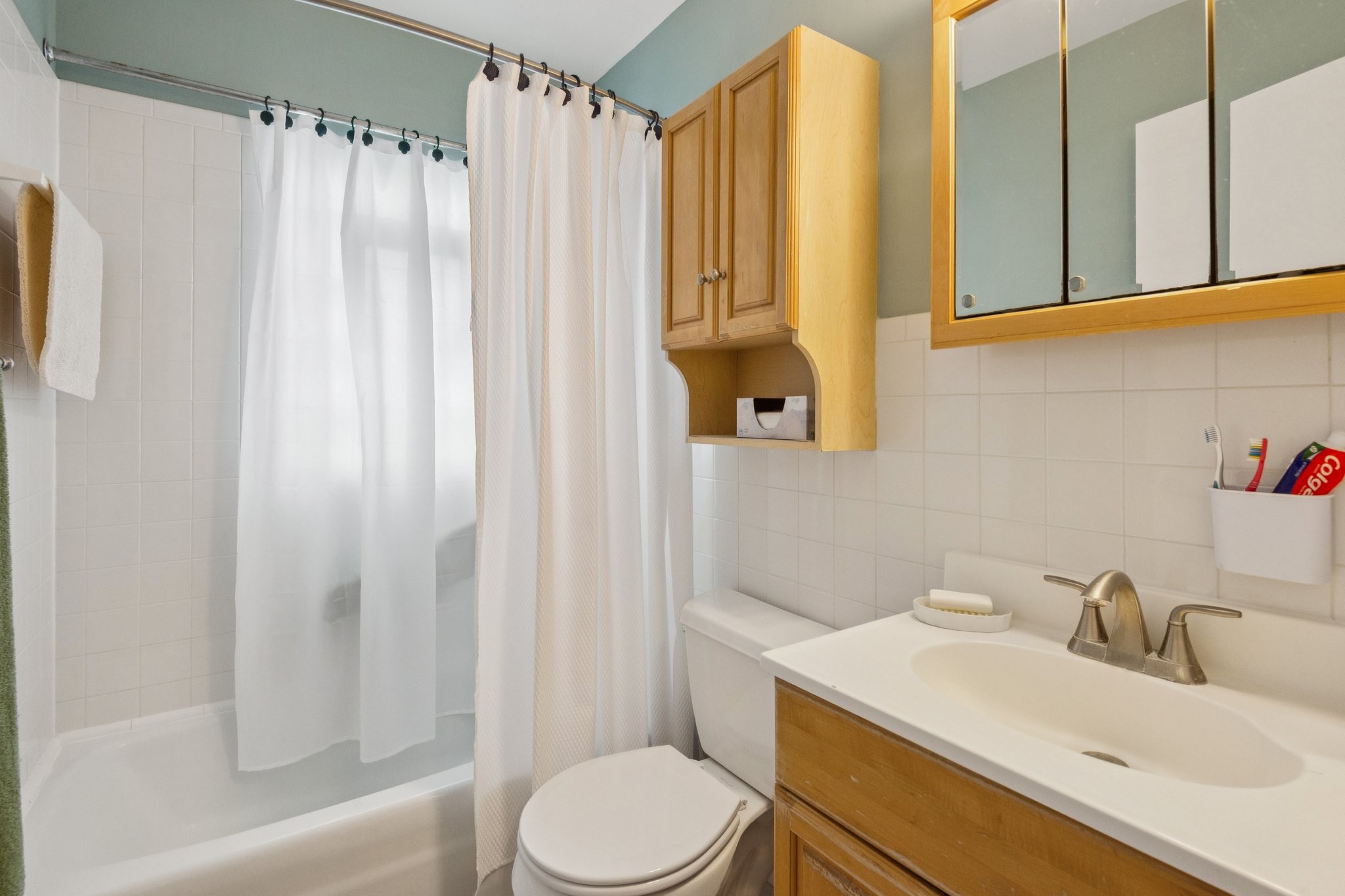 2149 Hartrey Ave_006.jpg