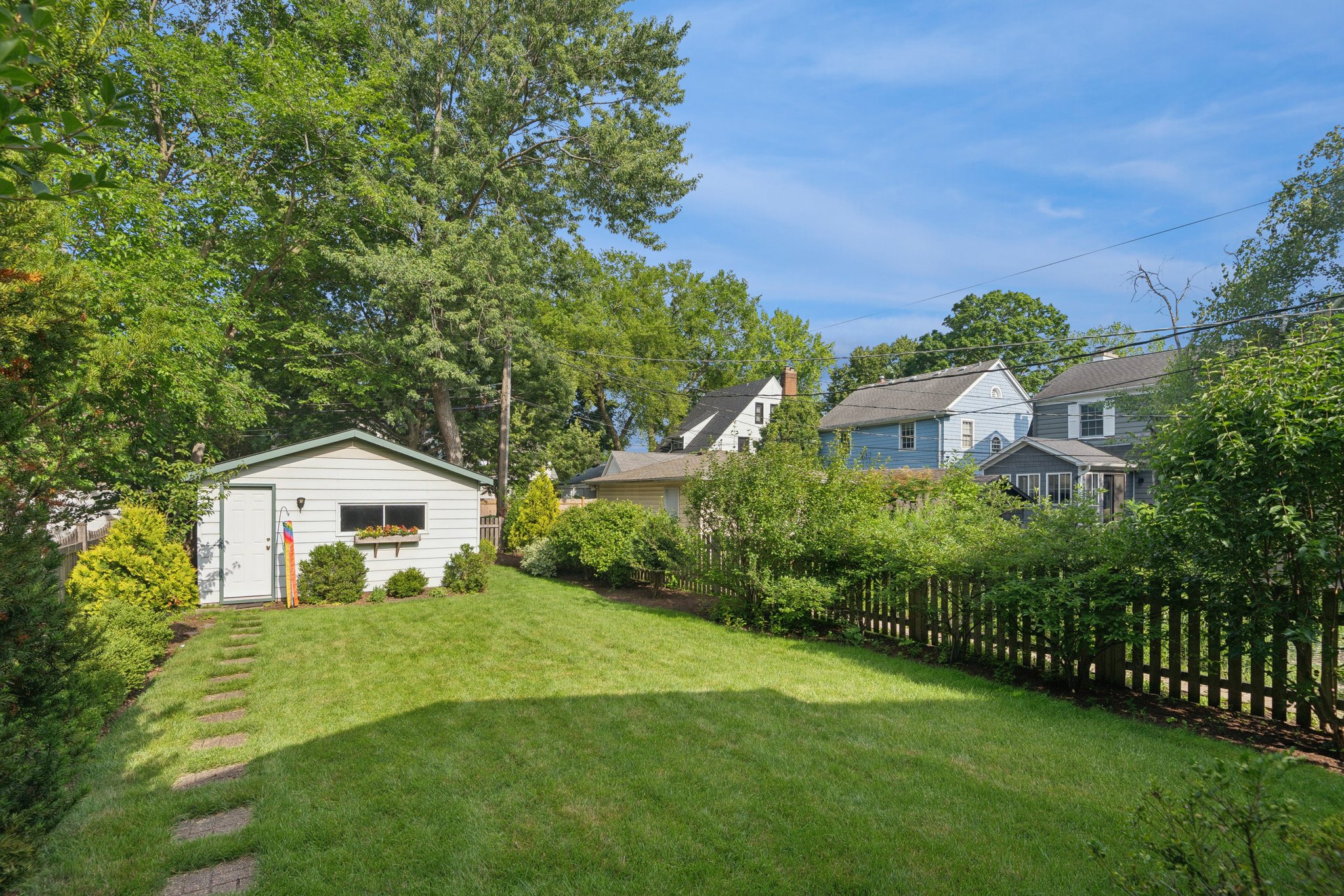 2149 Hartrey Ave_032.jpg