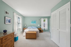 2149 Hartrey Ave_001.jpg