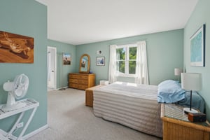 2149 Hartrey Ave_002.jpg