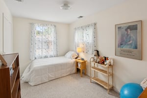 2149 Hartrey Ave_005.jpg