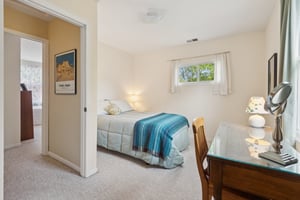 2149 Hartrey Ave_007.jpg
