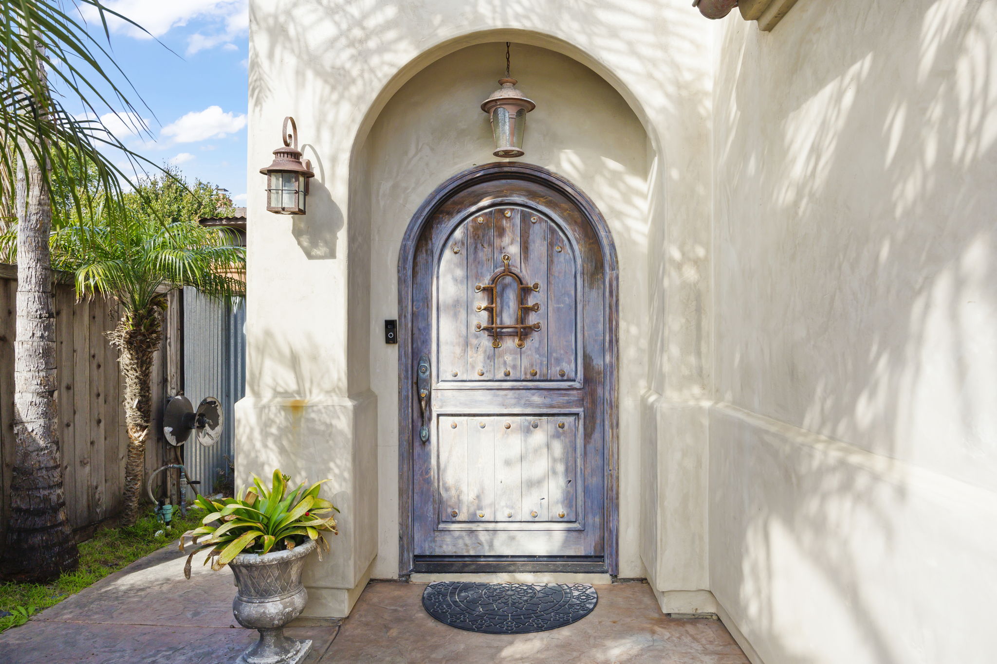 2149 Monmouth Dr. Ventura | The Mashburn Zell Group