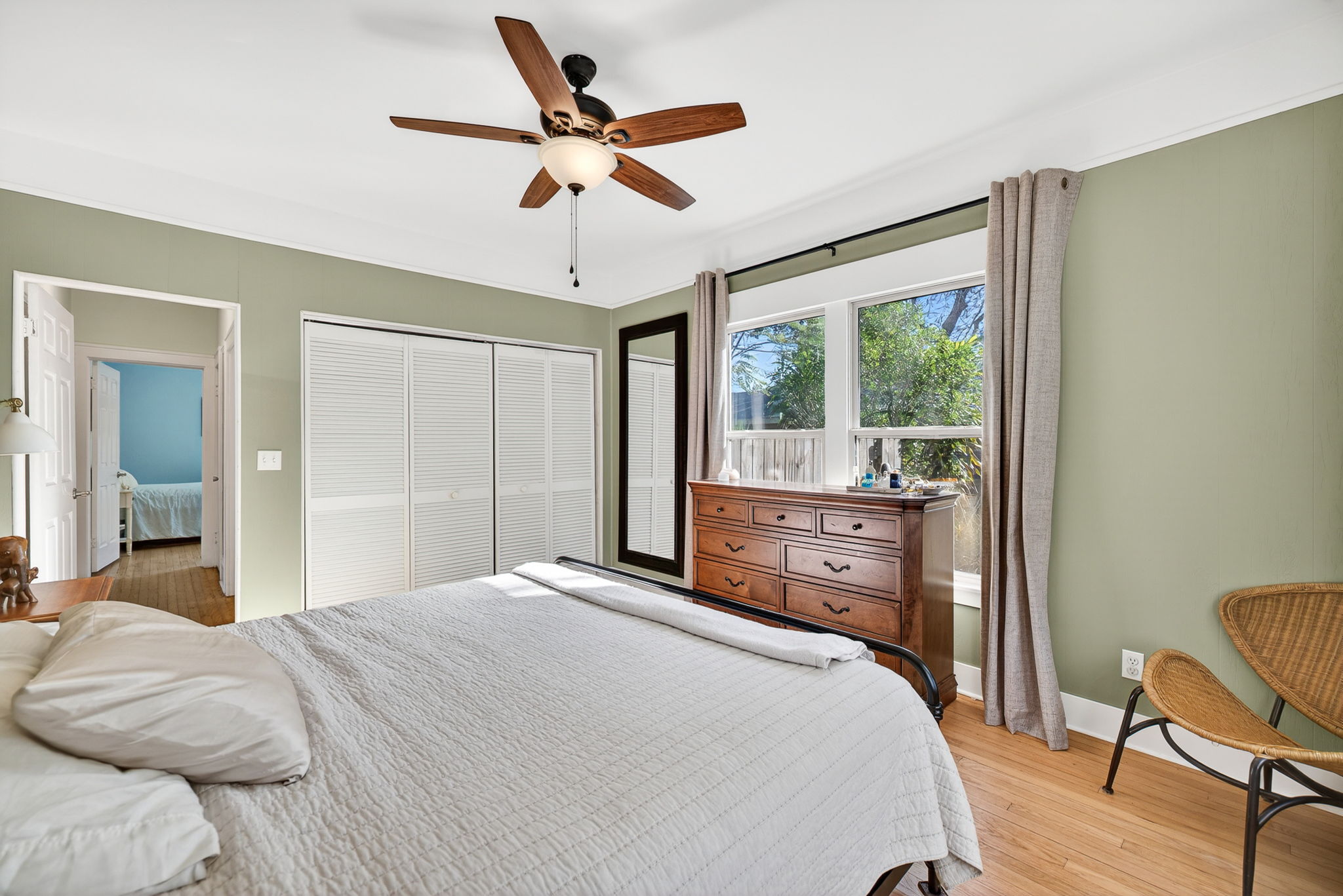 1st Floor Primary Bedroom