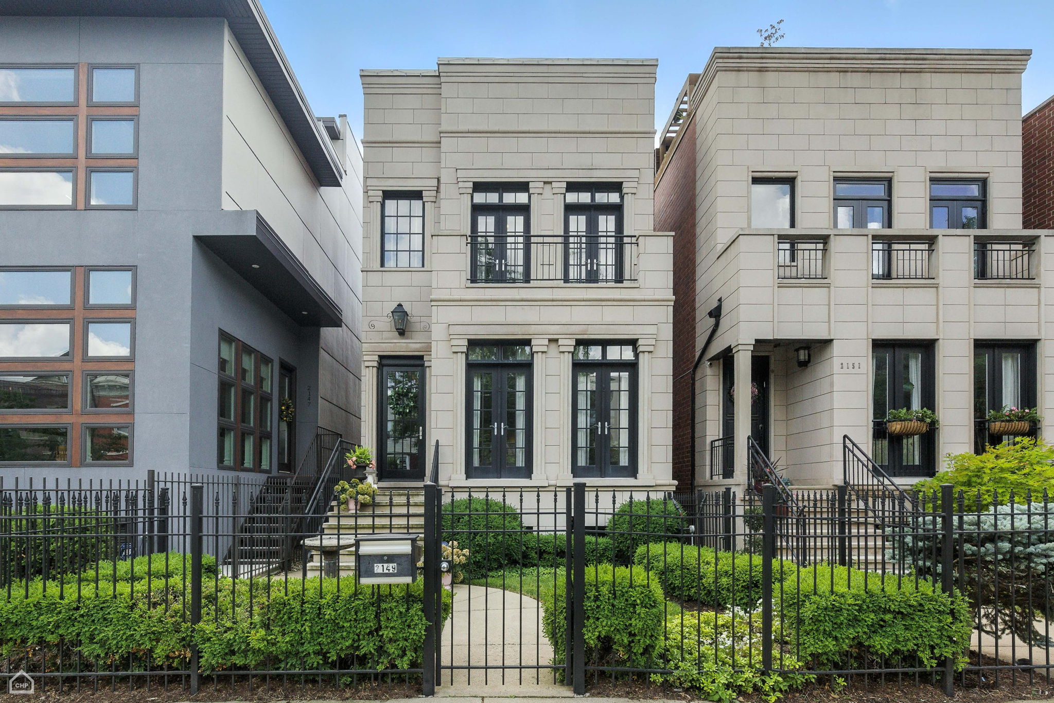 2149 W Huron St_001
