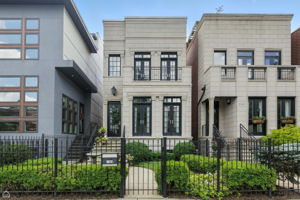 2149 W Huron St_001