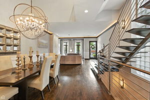 2149 W Huron St_011