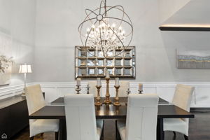 2149 W Huron St_014