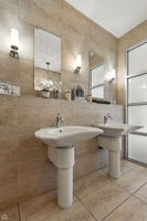 2149 W Huron St_032