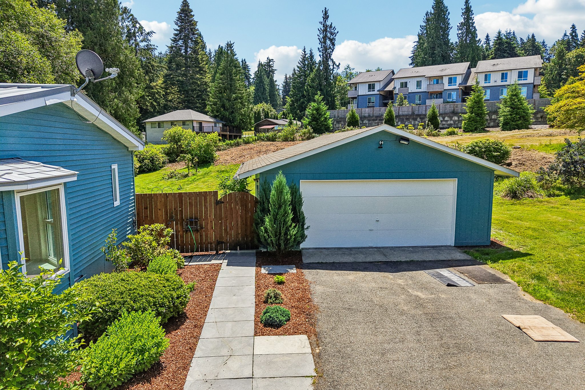 105th Ave-S1306-004.jpg