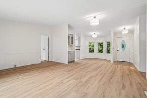 105th Ave-S0906-007.jpg