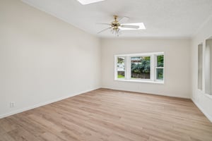 105th Ave-S0906-016.jpg