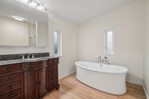 105th Ave-S0906-024.jpg