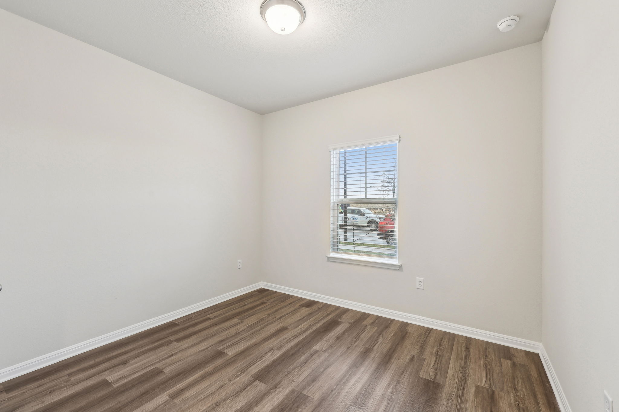 Austin- Flora - 215 Brandywine Rd, Hutto, TX 78634-016