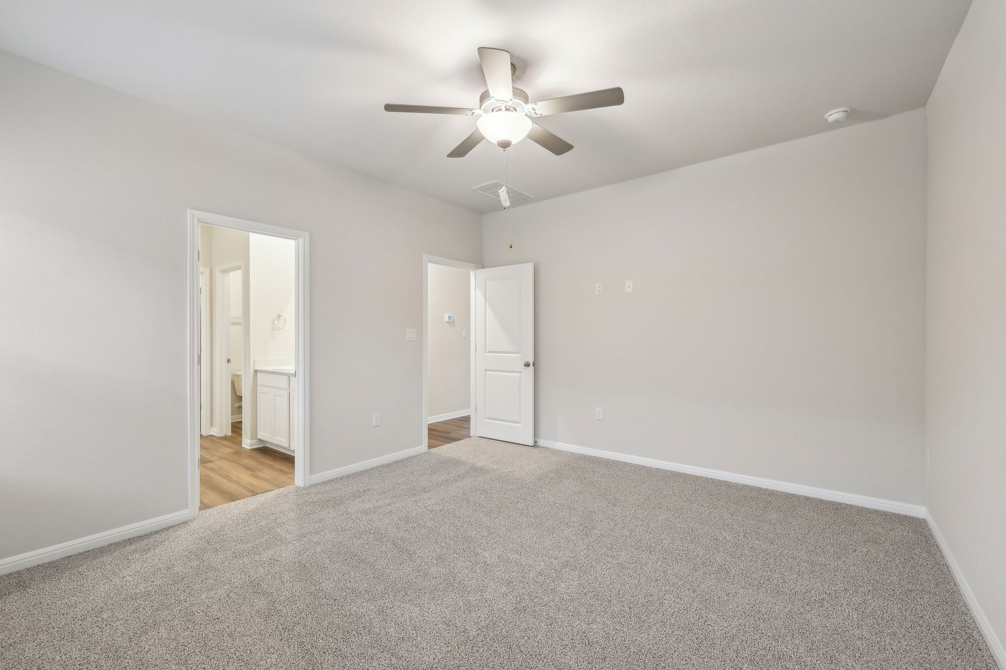 Austin- Flora - 215 Brandywine Rd, Hutto, TX 78634-022