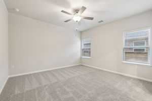 Austin- Flora - 215 Brandywine Rd, Hutto, TX 78634-020
