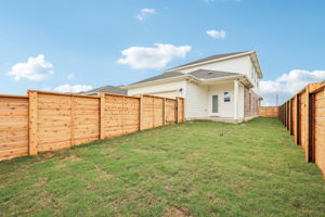 Austin- Flora - 215 Brandywine Rd, Hutto, TX 78634-042
