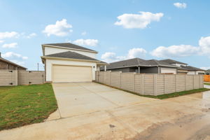 Austin- Flora - 215 Brandywine Rd, Hutto, TX 78634-045