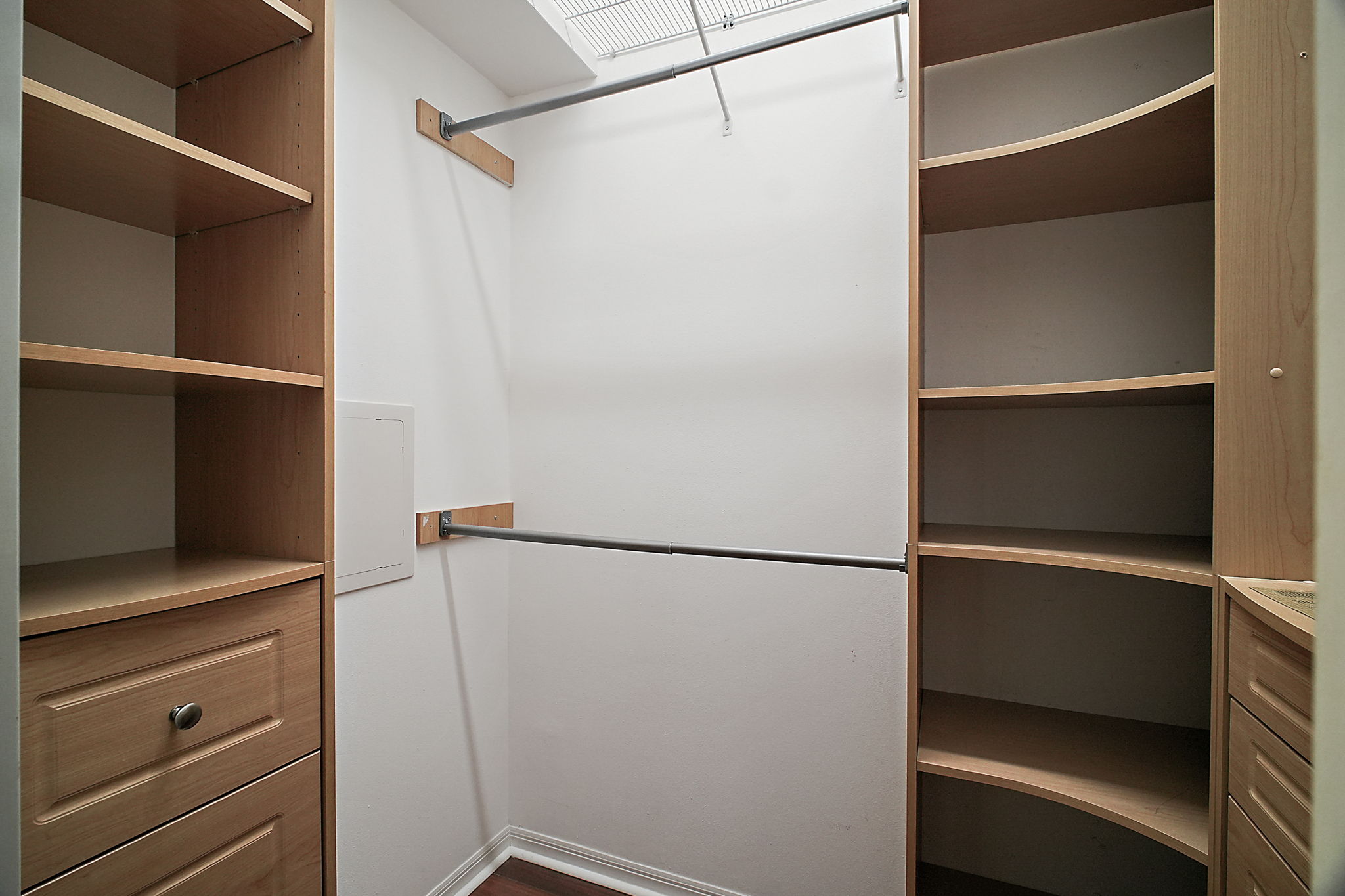 Primary Bedroom Customized Closet