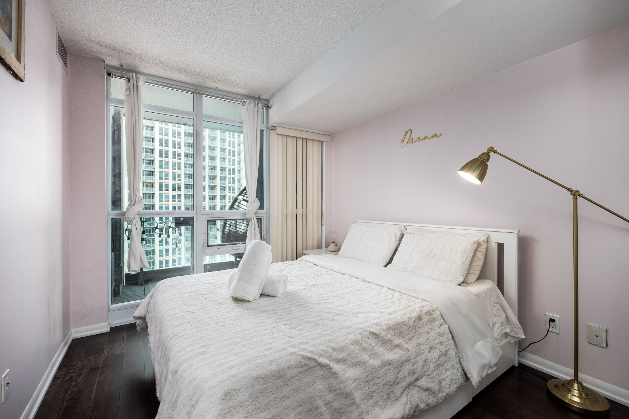 Toronto property showcase — delivered property photograph 6