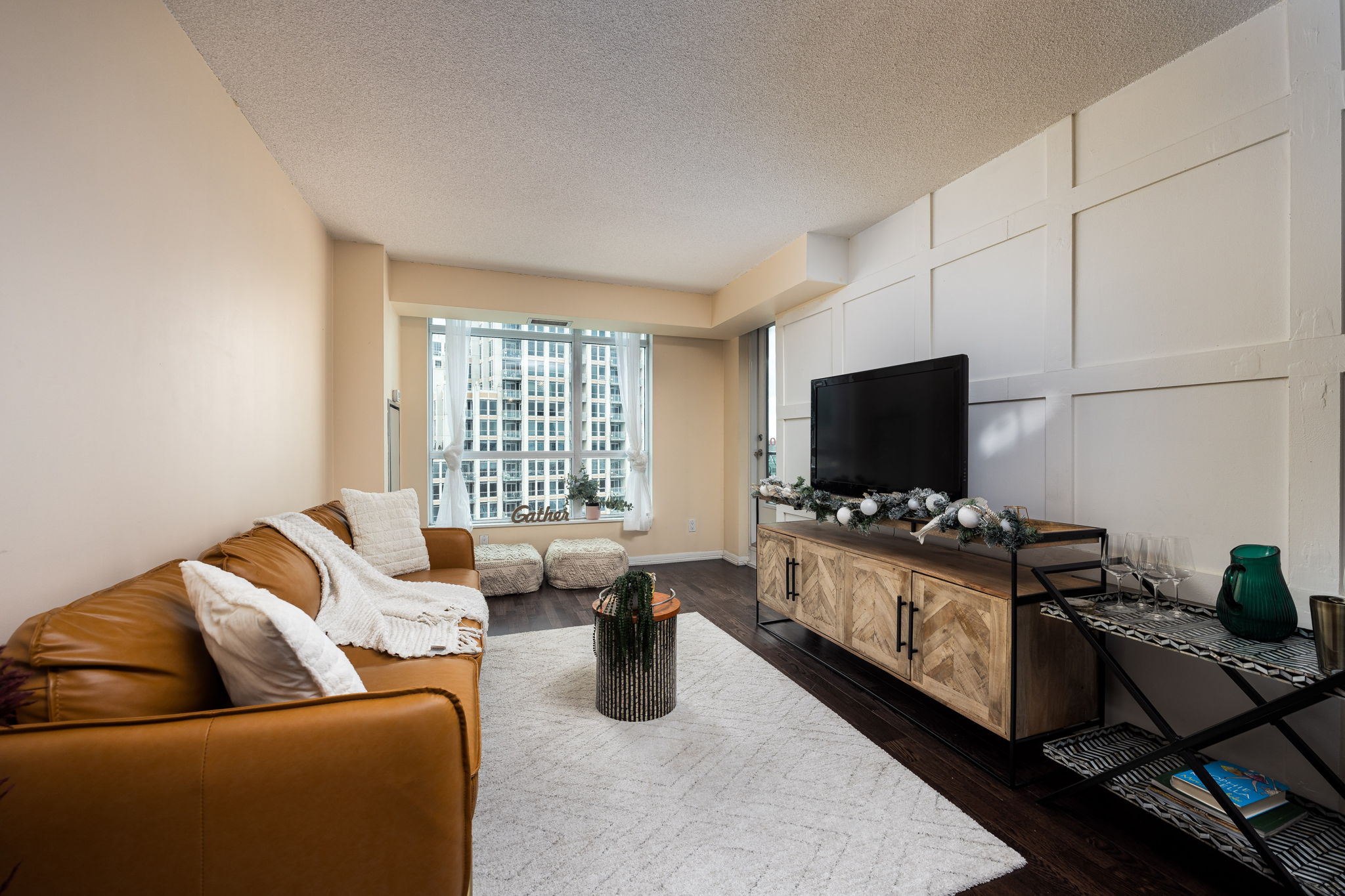 Toronto property showcase — delivered property photograph 4