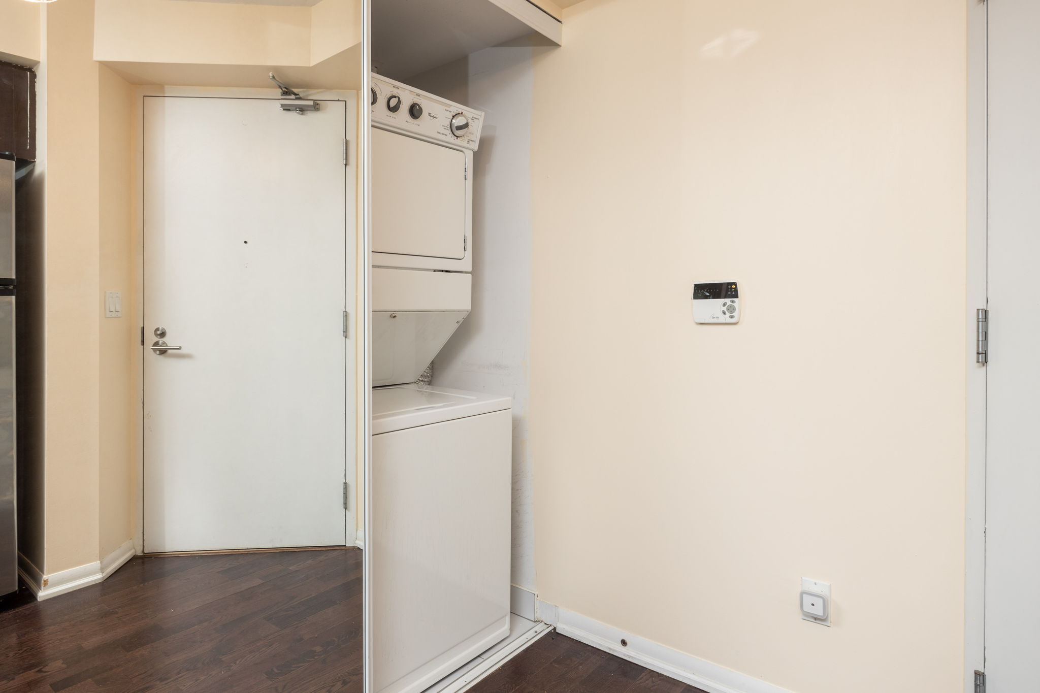 Toronto property showcase — delivered property photograph 8