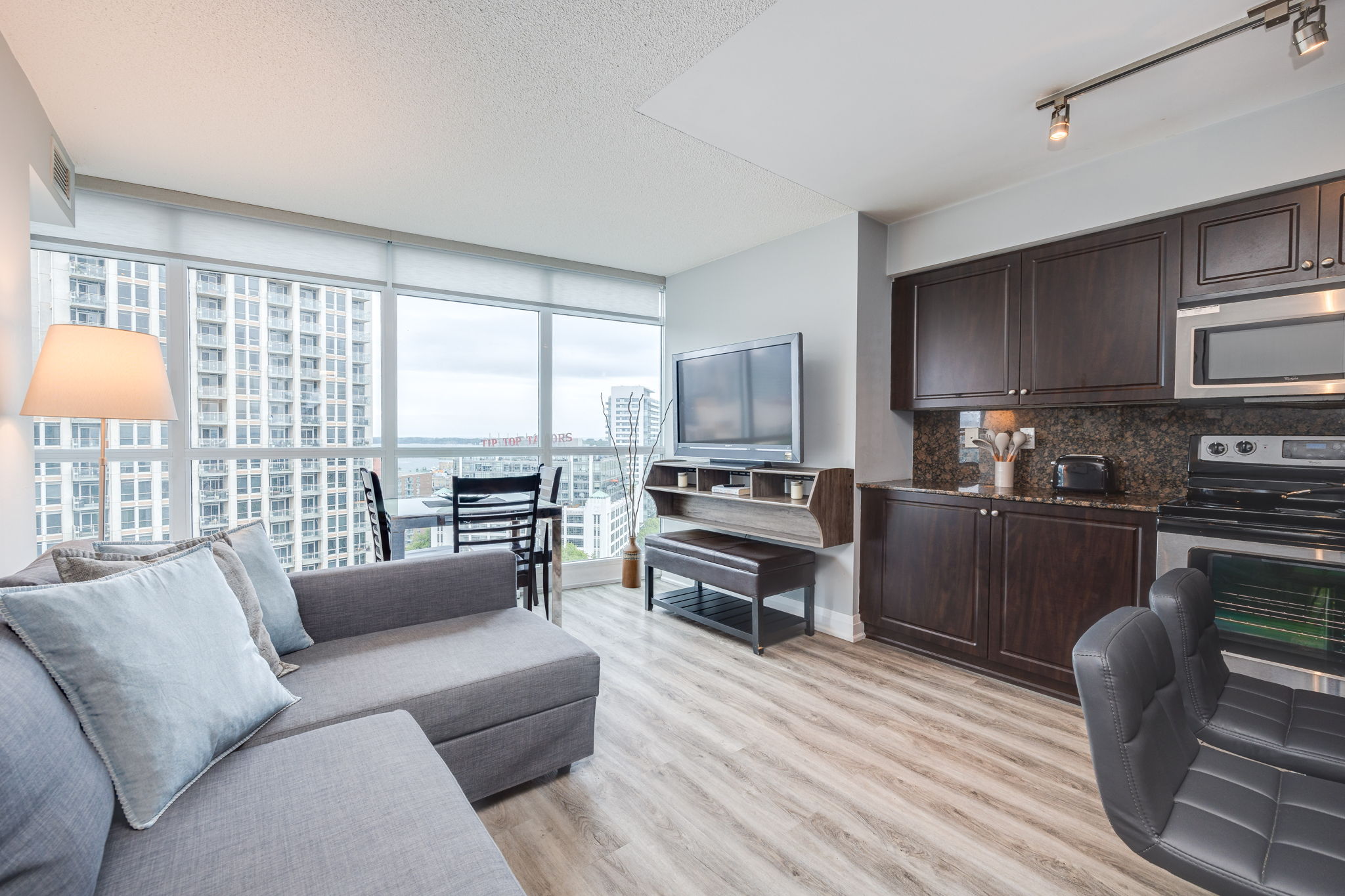 Toronto property showcase — delivered property photograph 4