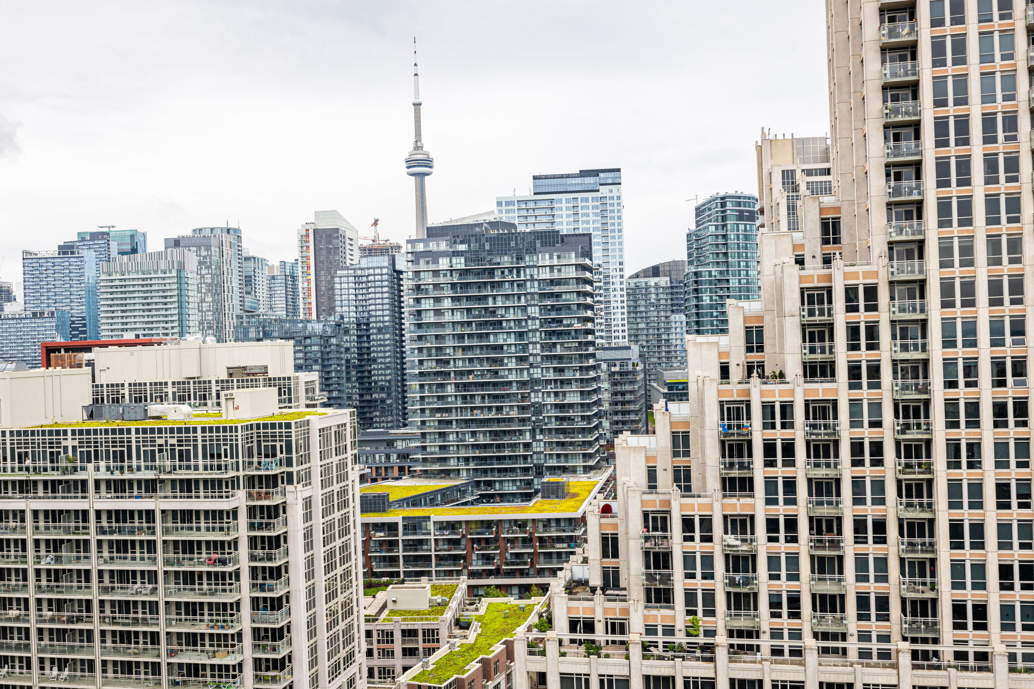 Toronto property showcase — delivered property photograph 33