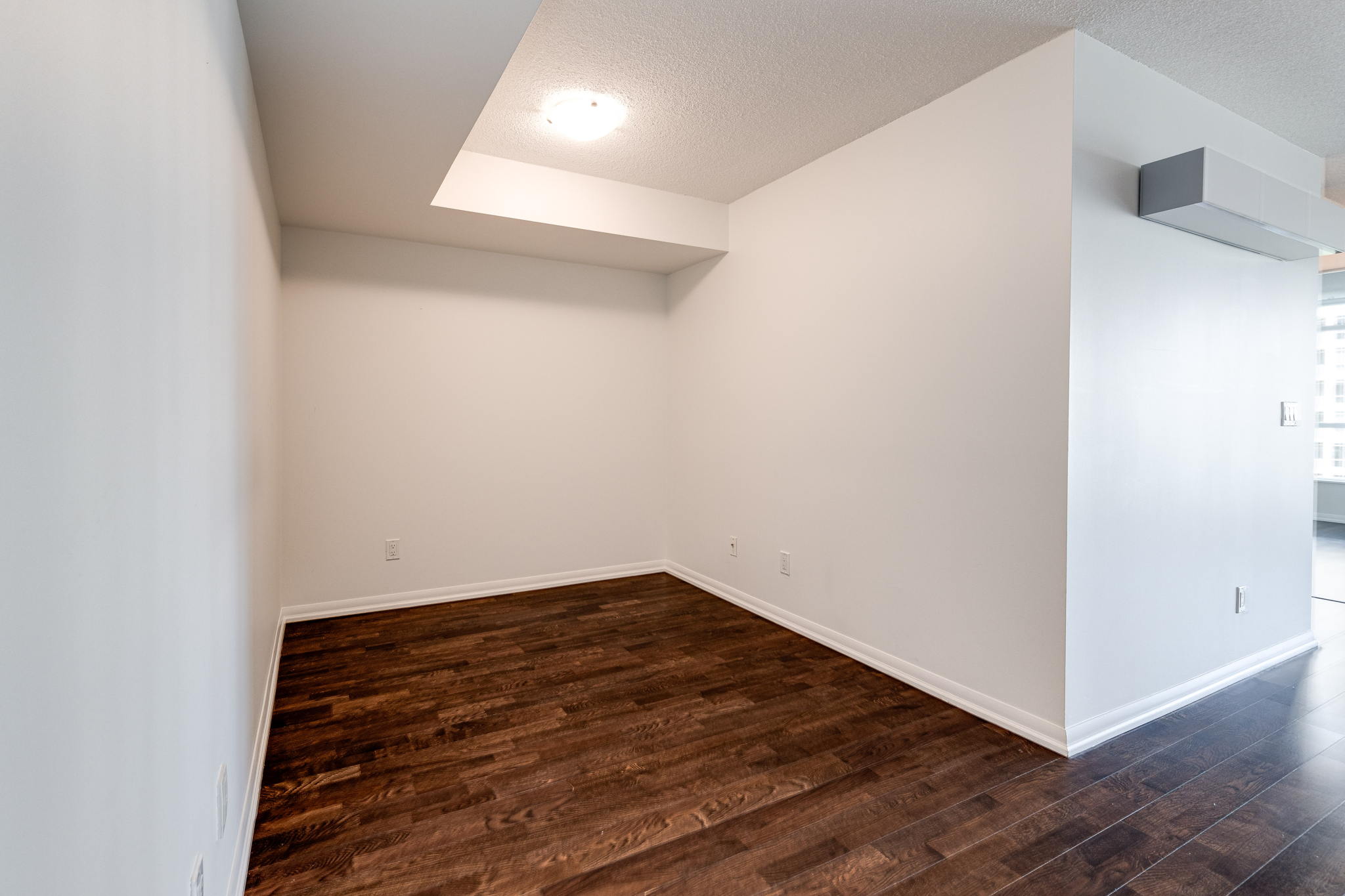 Toronto property showcase — delivered property photograph 16