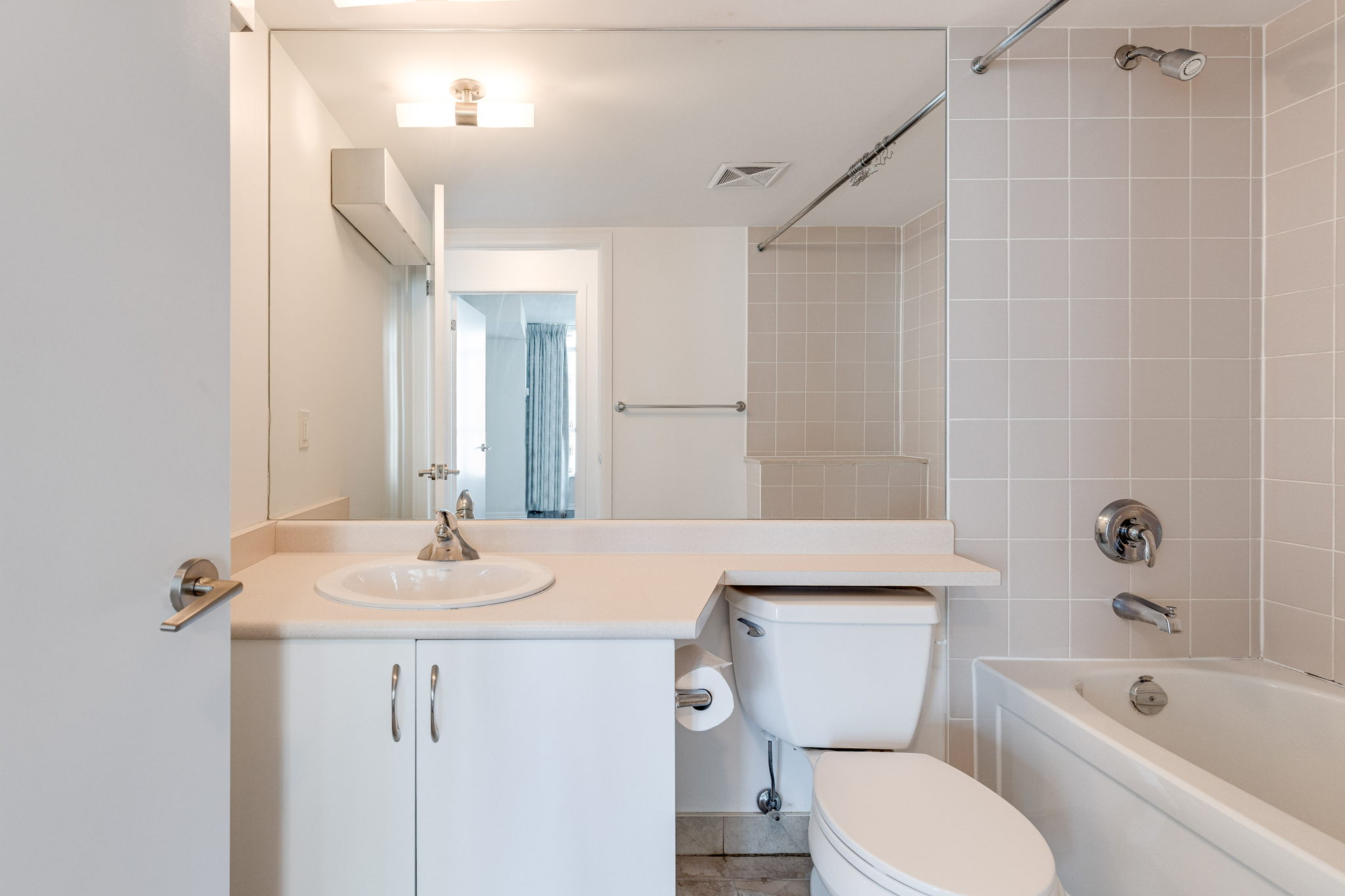 Toronto property showcase — delivered property photograph 14