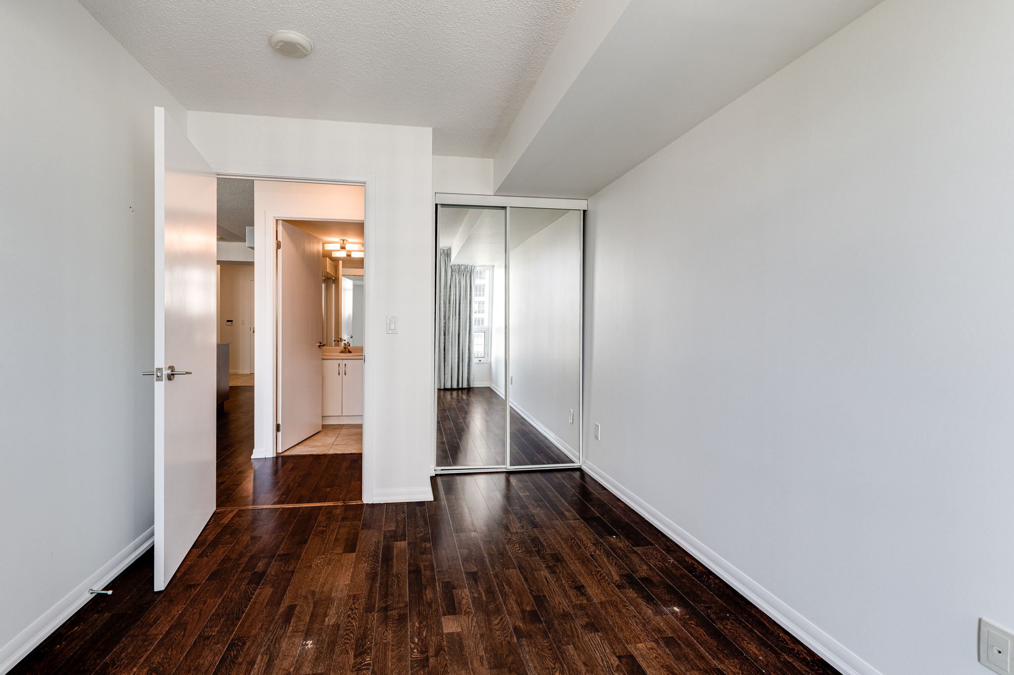 Toronto property showcase — delivered property photograph 13
