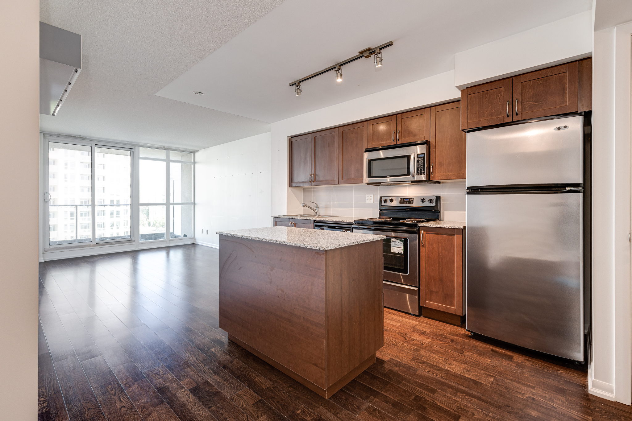Toronto property showcase — delivered property photograph 6