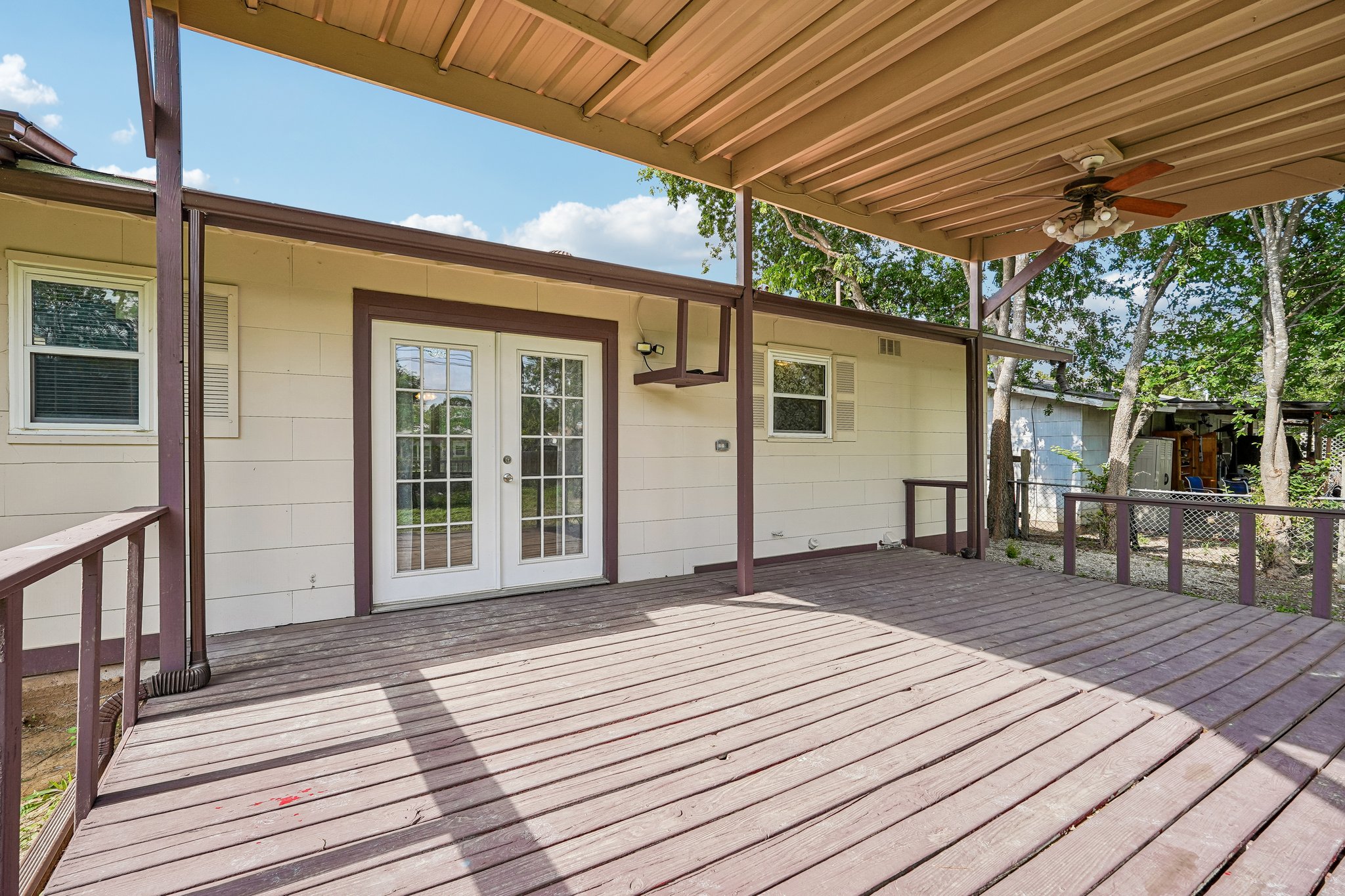 Hialeah Ave-S1605-036.jpg