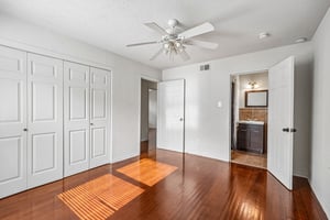 Hialeah Ave-S1605-024.jpg